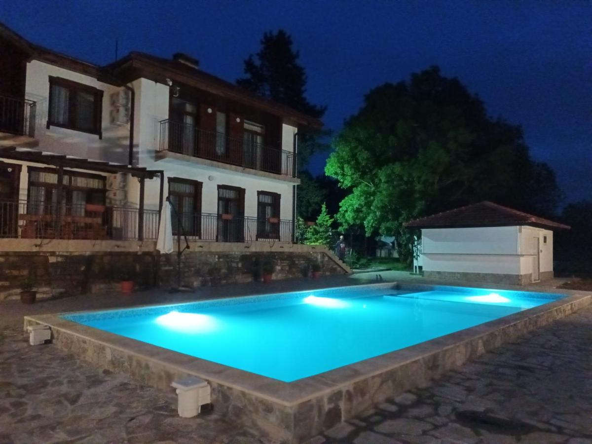 Guesthouse Gostilitsa Zewnętrze zdjęcie
