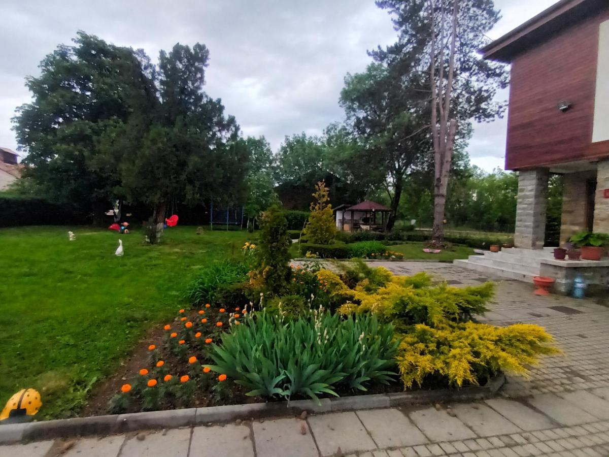 Guesthouse Gostilitsa Zewnętrze zdjęcie