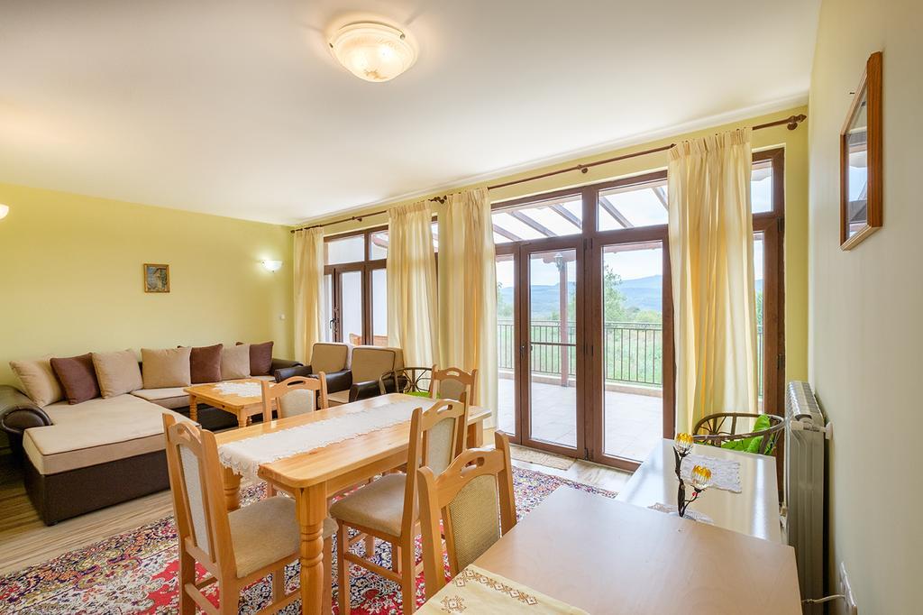 Guesthouse Gostilitsa Zewnętrze zdjęcie