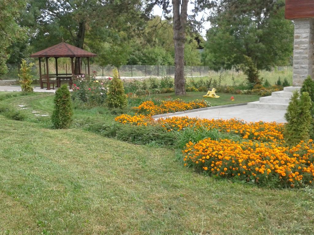 Guesthouse Gostilitsa Zewnętrze zdjęcie